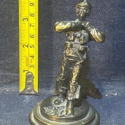 Sale Photo Thumbnail #876