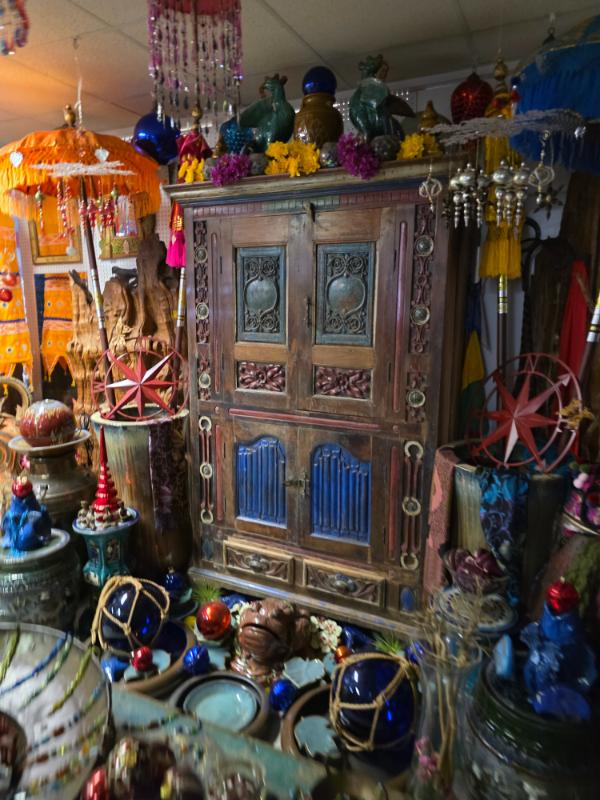 Sale Photo Thumbnail #273