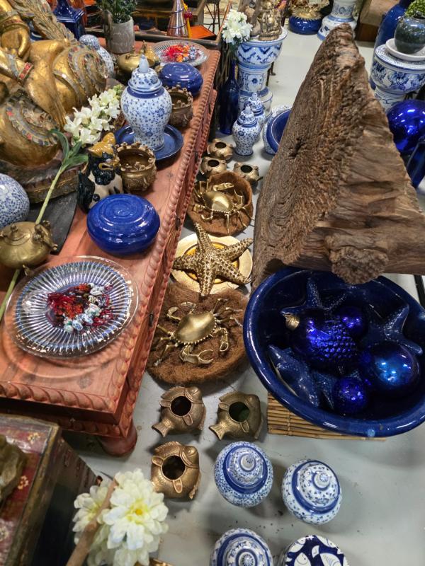 Sale Photo Thumbnail #240