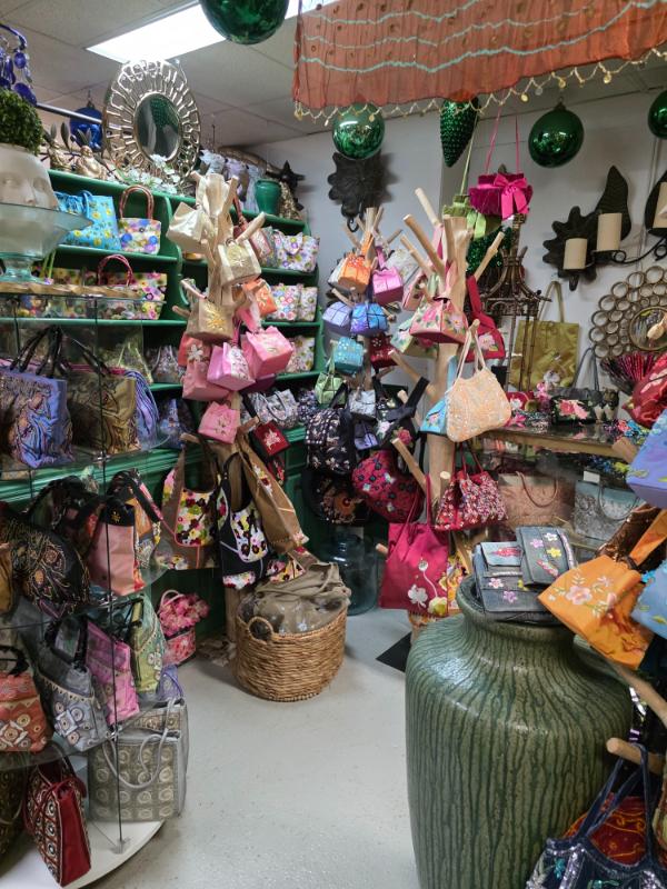 Sale Photo Thumbnail #257