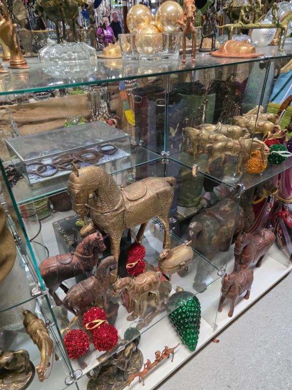 Sale Photo Thumbnail #256