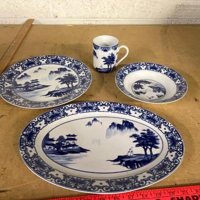 Sale Photo Thumbnail #570