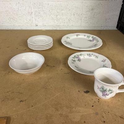 Sale Photo Thumbnail #693