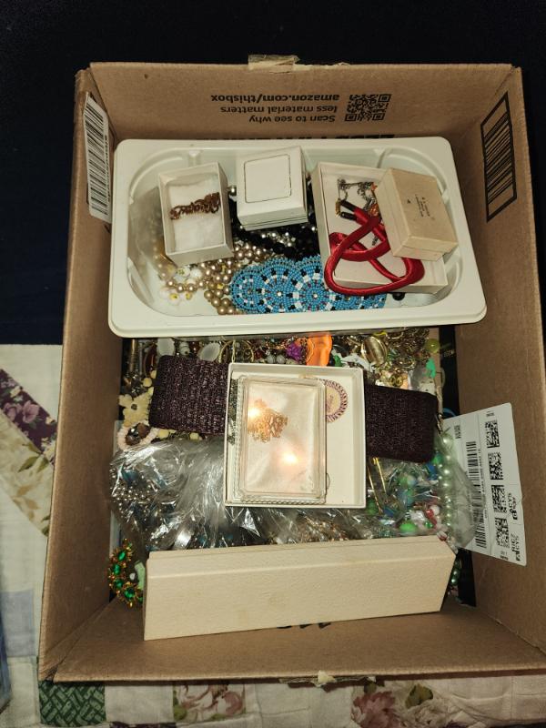 Sale Photo Thumbnail #26