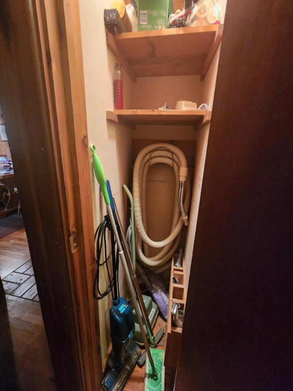 Sale Photo Thumbnail #17