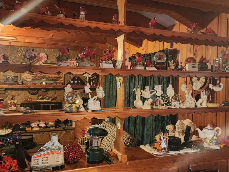 Sale Photo Thumbnail #9