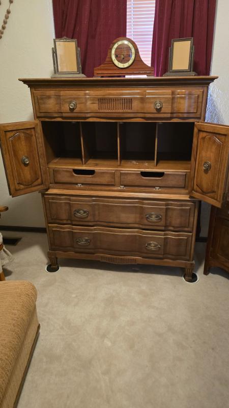 Sale Photo Thumbnail #20