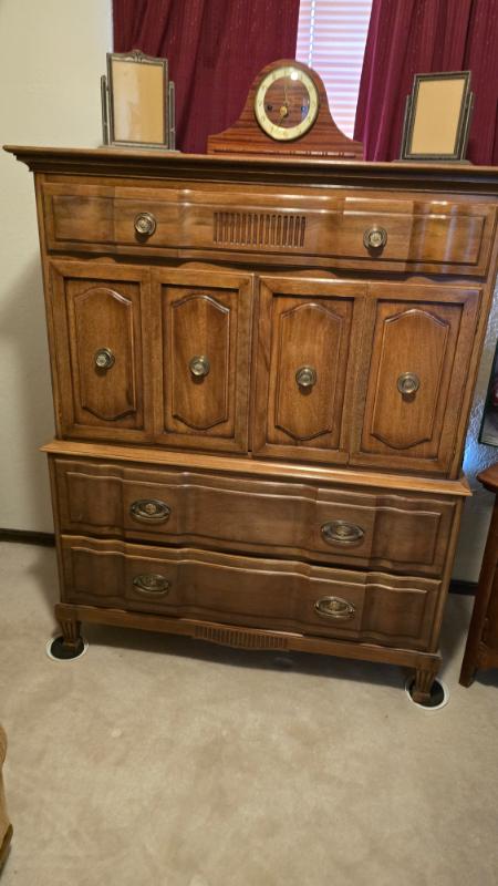 Sale Photo Thumbnail #19