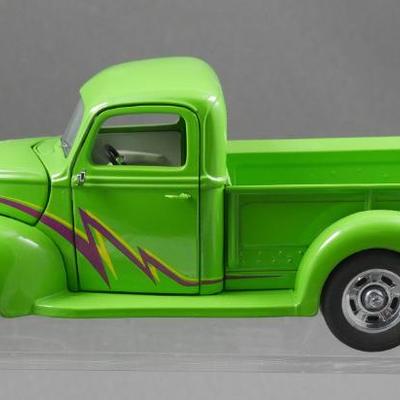 Sale Photo Thumbnail #233