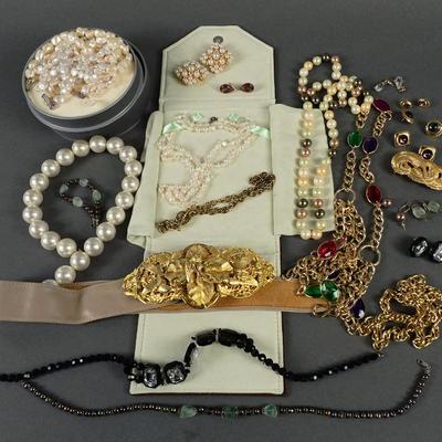 Sale Photo Thumbnail #74