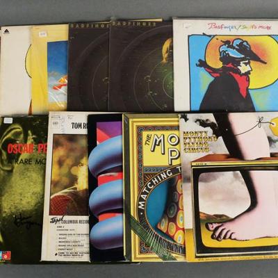 Sale Photo Thumbnail #296