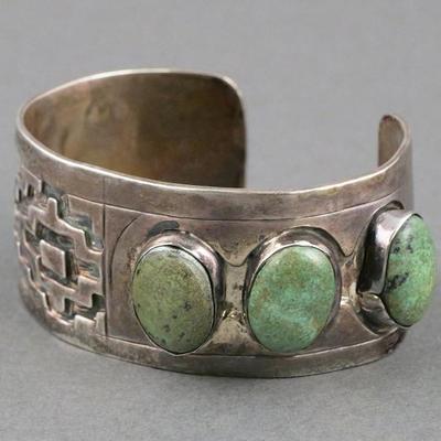 Sale Photo Thumbnail #389