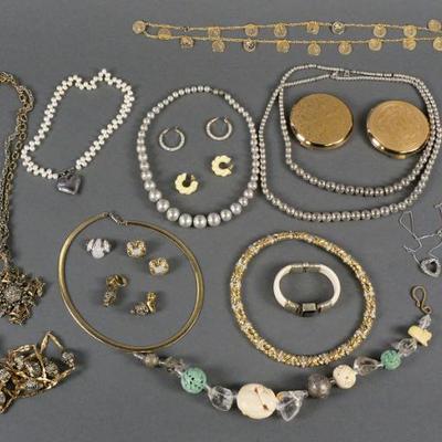 Sale Photo Thumbnail #380