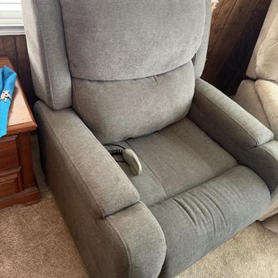 Sale Photo Thumbnail #140