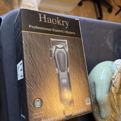 Sale Photo Thumbnail #189