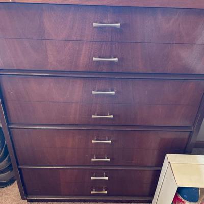 Sale Photo Thumbnail #117