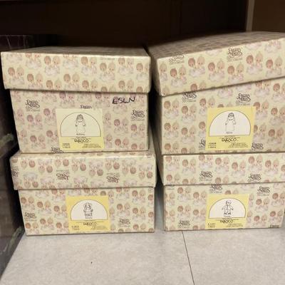 Sale Photo Thumbnail #202