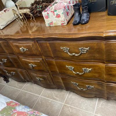 Sale Photo Thumbnail #144