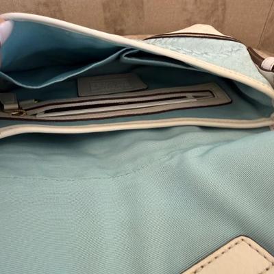 Sale Photo Thumbnail #114