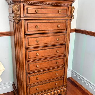 Sale Photo Thumbnail #168