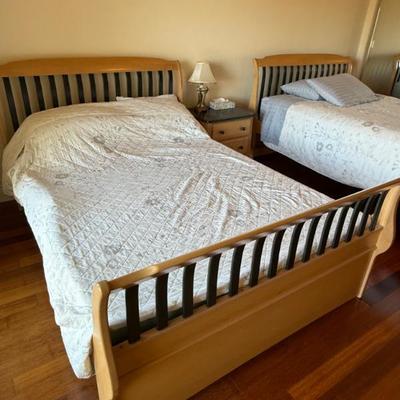 Sale Photo Thumbnail #150