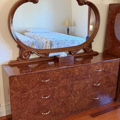 Sale Photo Thumbnail #137