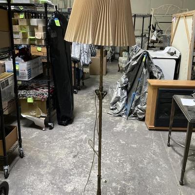 Sale Photo Thumbnail #543