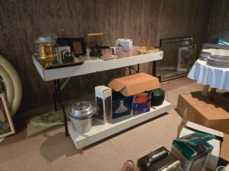 Sale Photo Thumbnail #16