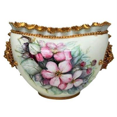 Sale Photo Thumbnail #20: Lot 019  
KTK Lotus Ware Columbia Bowl