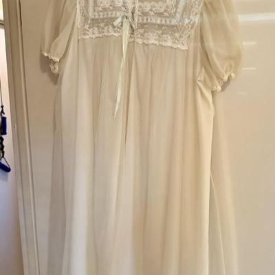 Sale Photo Thumbnail #121