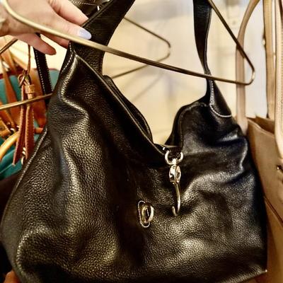 Sale Photo Thumbnail #146