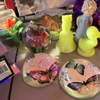 Sale Photo Thumbnail #327