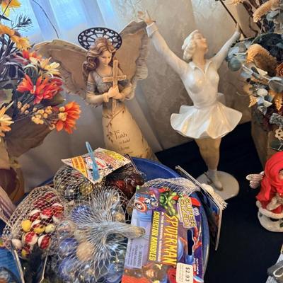 Sale Photo Thumbnail #244