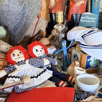 Sale Photo Thumbnail #390