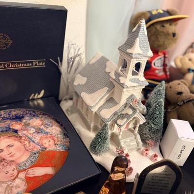 Sale Photo Thumbnail #131