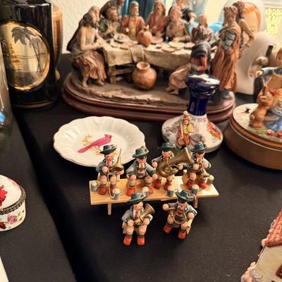 Sale Photo Thumbnail #239