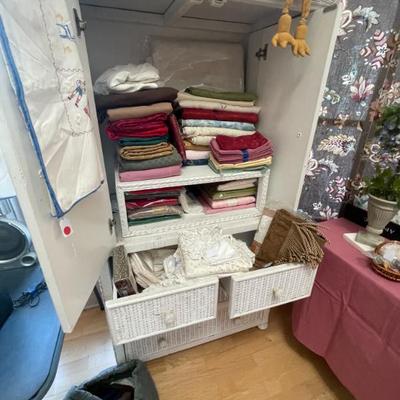 Sale Photo Thumbnail #178