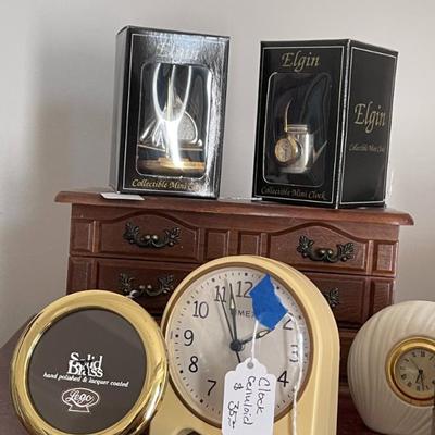 Sale Photo Thumbnail #332