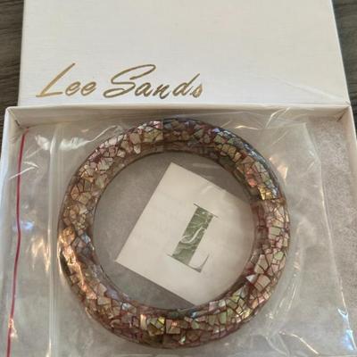 Sale Photo Thumbnail #184