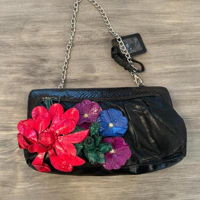 Sale Photo Thumbnail #810