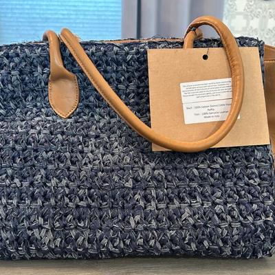 Sale Photo Thumbnail #923