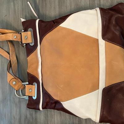 Sale Photo Thumbnail #935