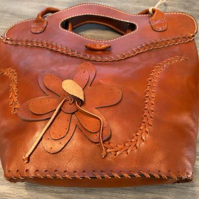 Sale Photo Thumbnail #876