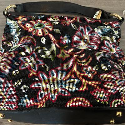 Sale Photo Thumbnail #978