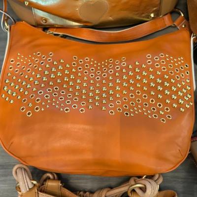 Sale Photo Thumbnail #854