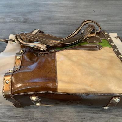 Sale Photo Thumbnail #948