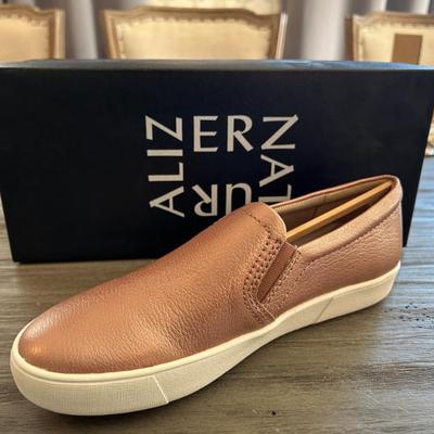 Sale Photo Thumbnail #47