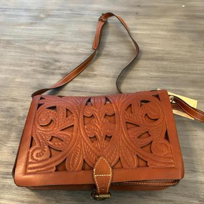 Sale Photo Thumbnail #925