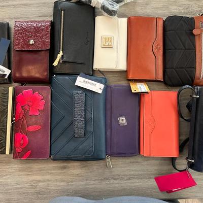 Sale Photo Thumbnail #657