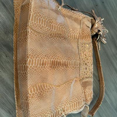 Sale Photo Thumbnail #917